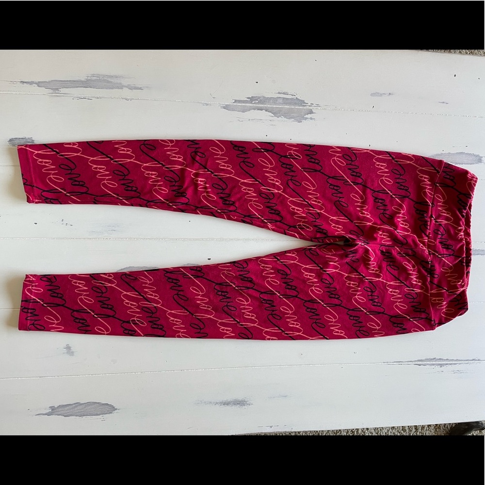 Rare Lularoe Valentine “love” leggings, black/pink/red, OS, like new
